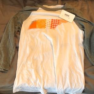 NWT Is Liza Dean Tennessee Baseball Shirt